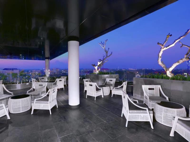 Hotel Neo Malioboro By Aston Yogyakarta Exteriör bild